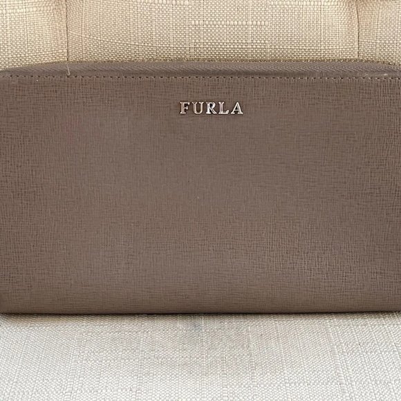 Furla Handbags - Furla Women Wristlet Genuine Leather Beige Wallet Card Holder Purse